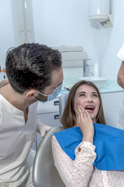 Best Cracked Tooth Emergency Dentist  in New Rochelle, NY